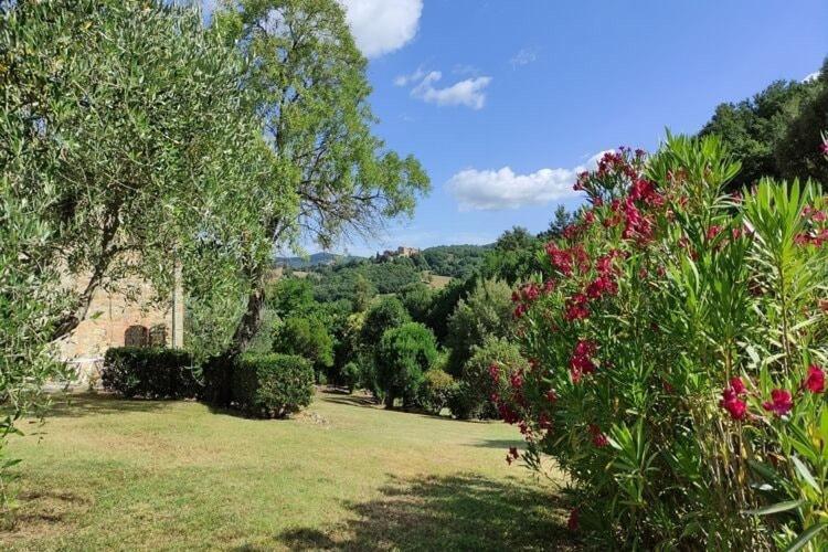 Atmospheric Apartment In Authentic House Near Beautiful Sasso Pisano Exterior foto